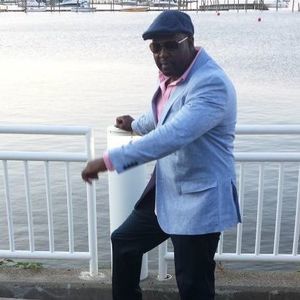 Meet your Posher, Cedric